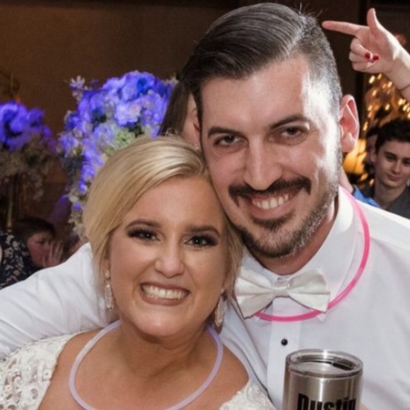 Meet your Posher, Mikella - Picture 1 of 1